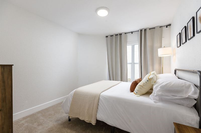 Furnished Finder property 571840_1 photo 16