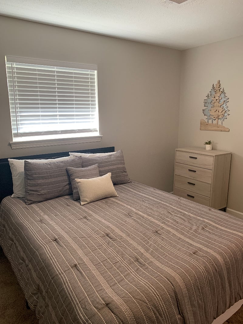 Furnished Finder property 571847_1 photo 8