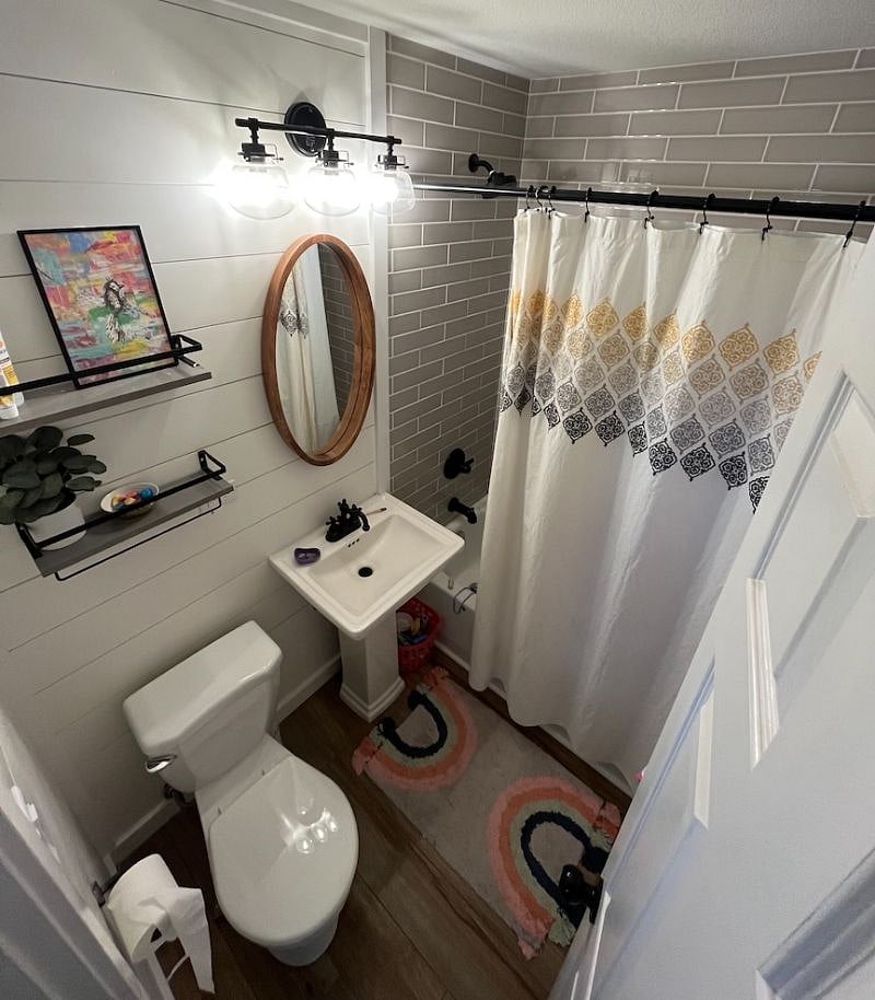 Bathroom 2