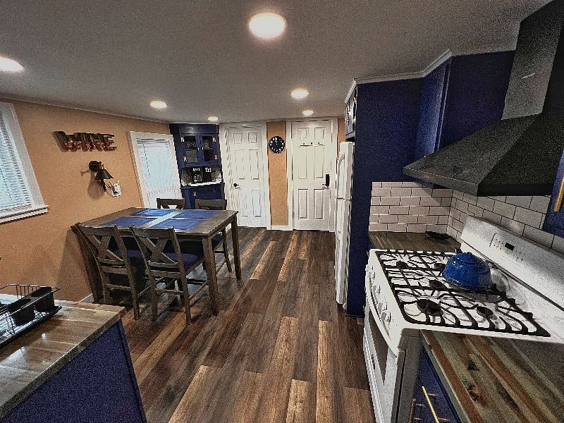Furnished Finder property 571875_1 photo 10