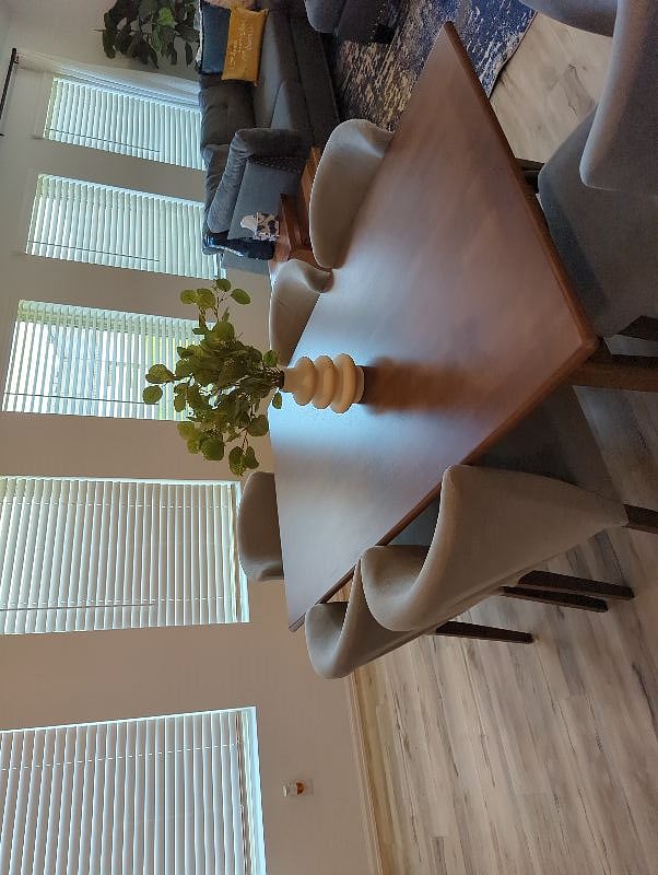 Furnished Finder property 571879_1 photo 3