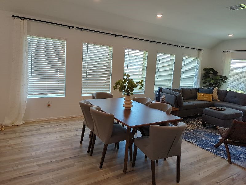 Furnished Finder property 571879_1 photo 8