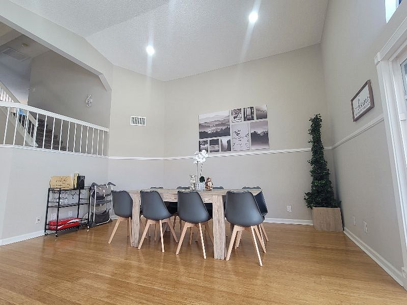 Furnished Finder property 571885_1 photo 10