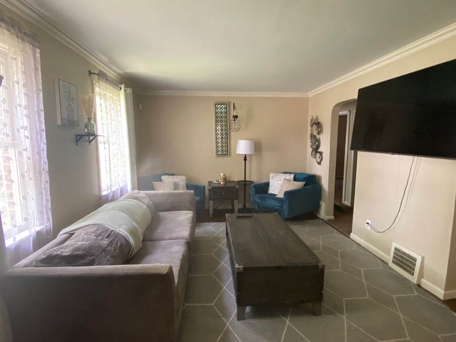Furnished Finder property 571892_1 photo 1