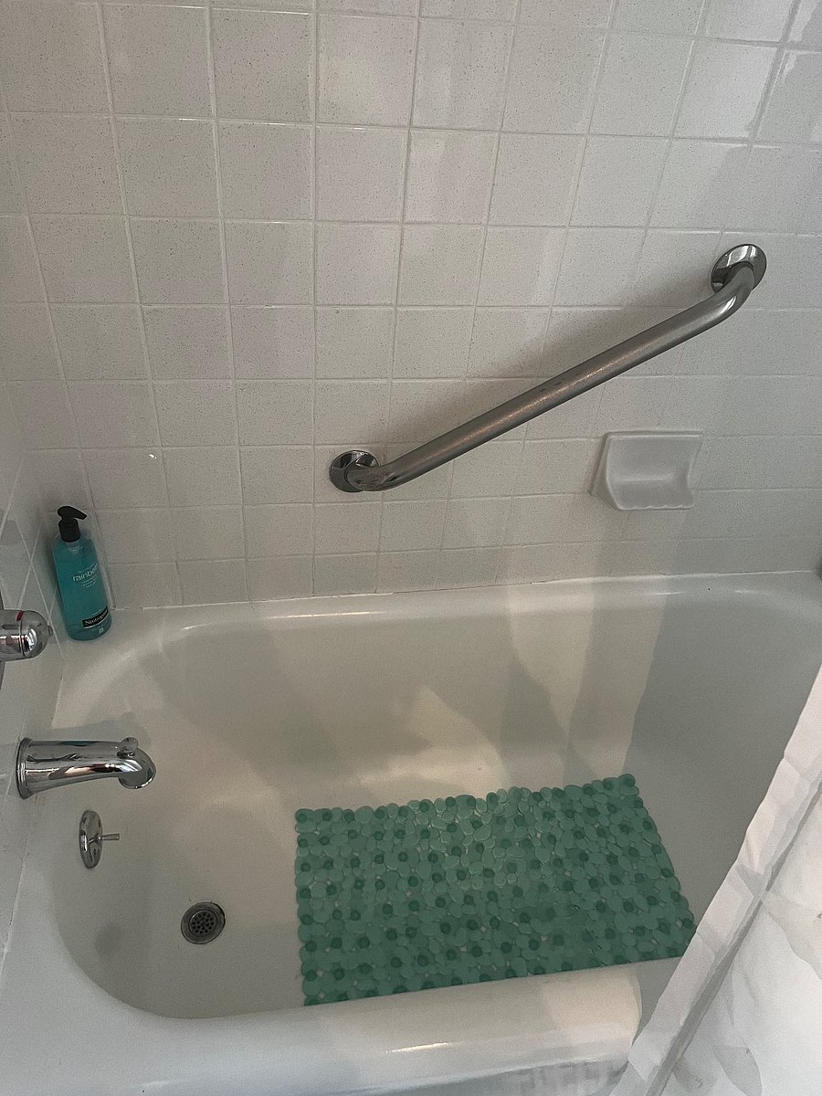 Furnished Finder property 571902_1 photo 20