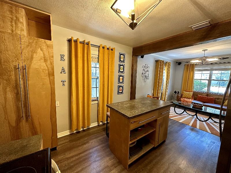 Furnished Finder property 572006_1 photo 4