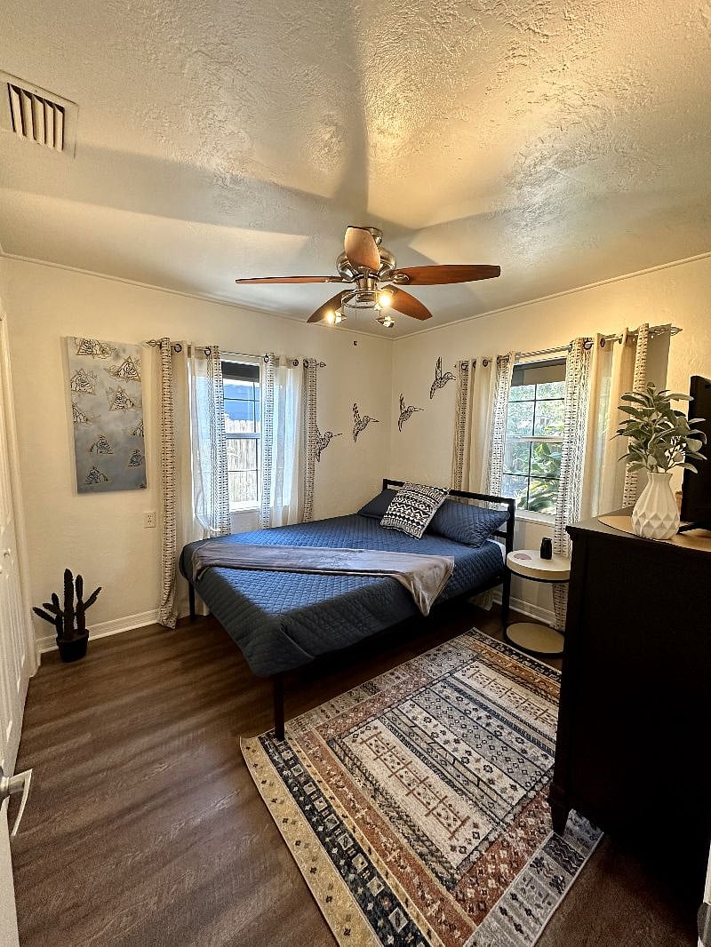 Furnished Finder property 572006_1 photo 12