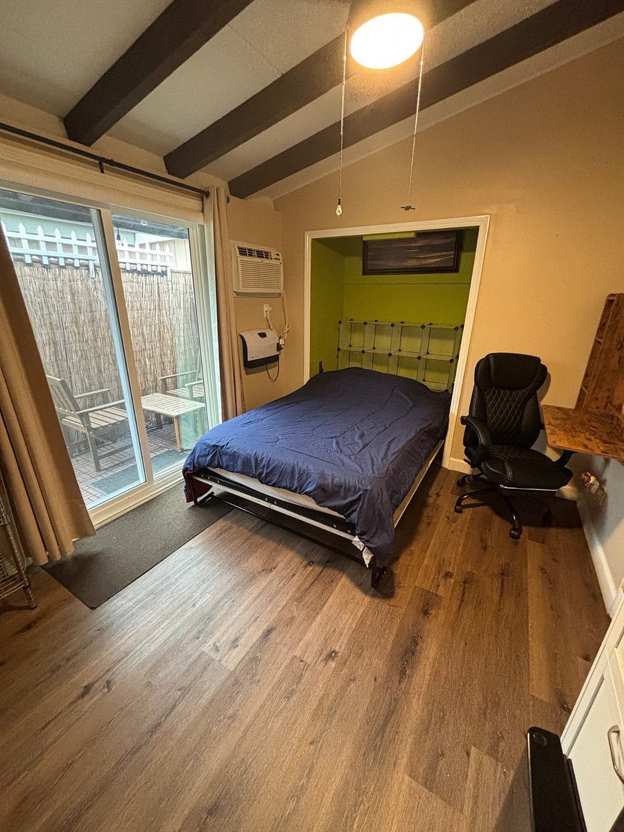 Furnished Finder property 572040_1 photo 17