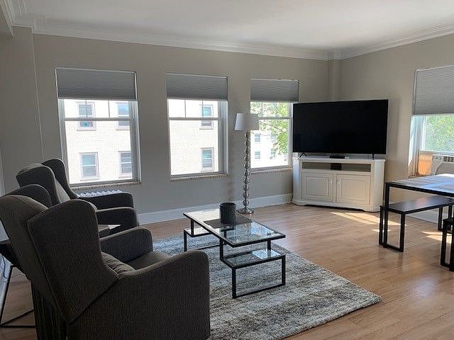 Furnished Finder property 572080_3 photo 6