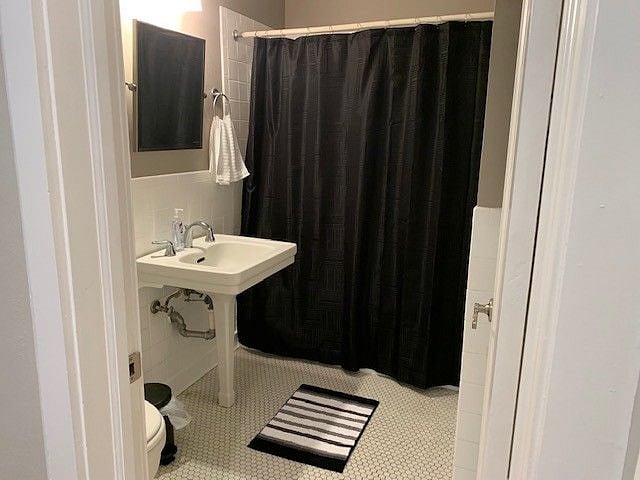 Furnished Finder property 572080_3 photo 10