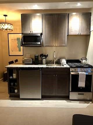 Furnished Finder property 572080_4 photo 6