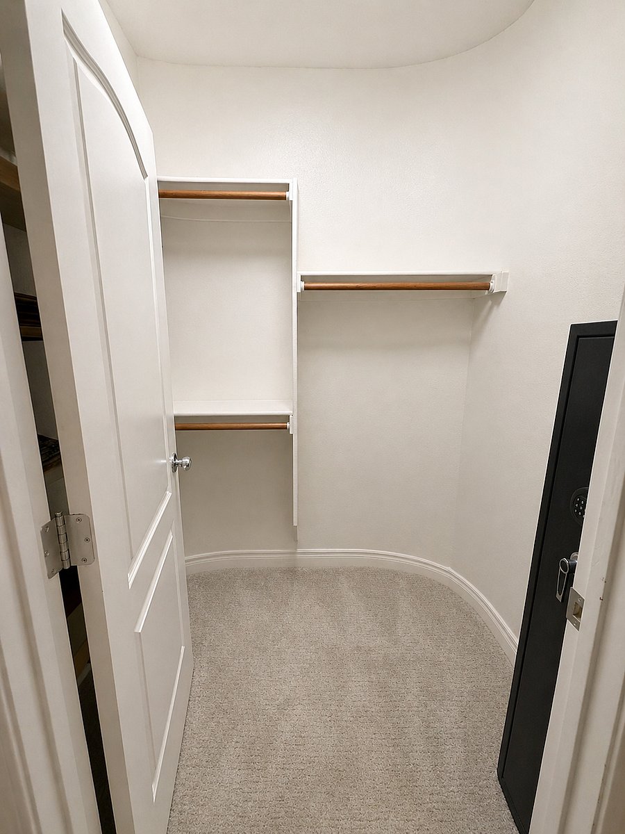 Furnished Finder property 572104_1 photo 9