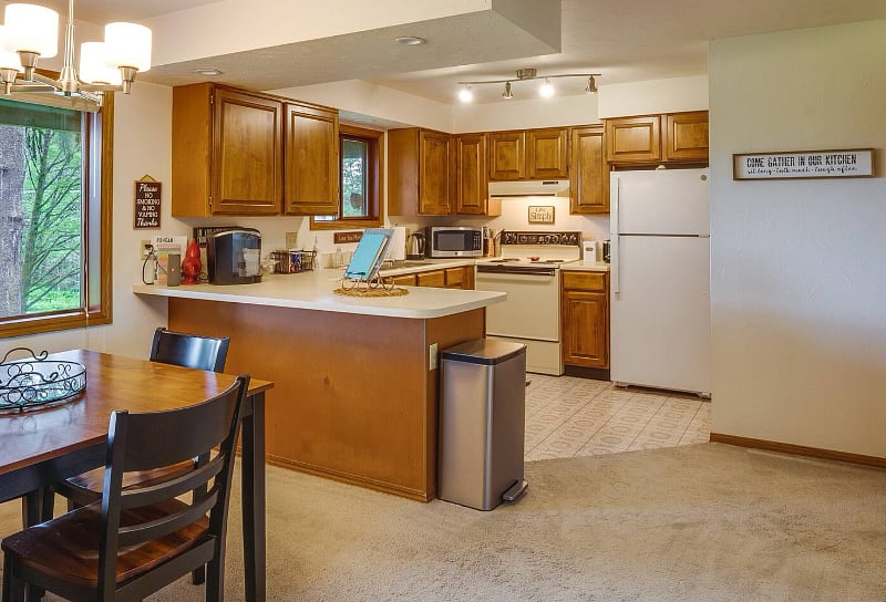 Furnished Finder property 572106_1 photo 10