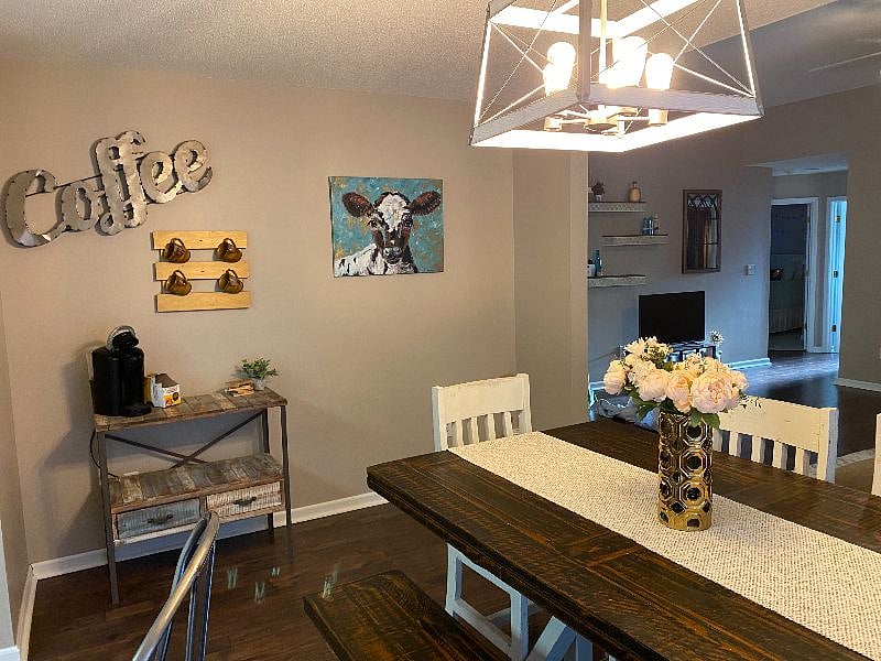 Furnished Finder property 572125_1 photo 9