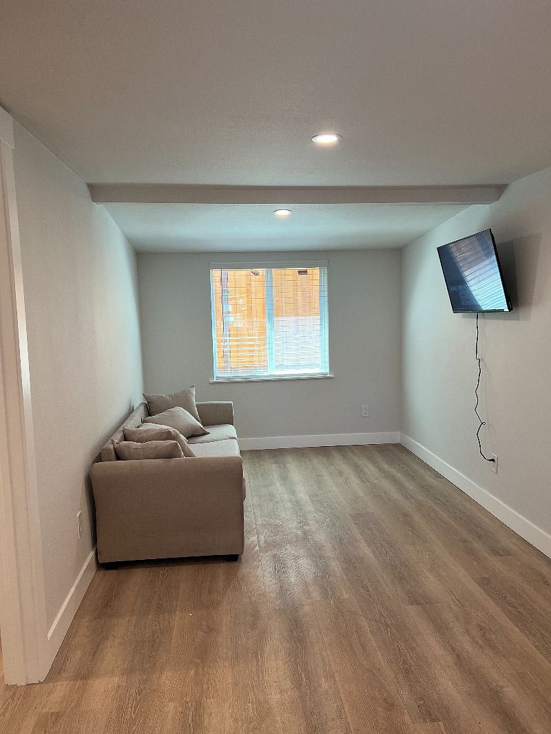 Furnished Finder property 572128_1 photo 6