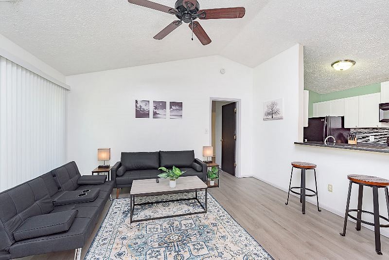 Furnished Finder property 572130_1 photo 23