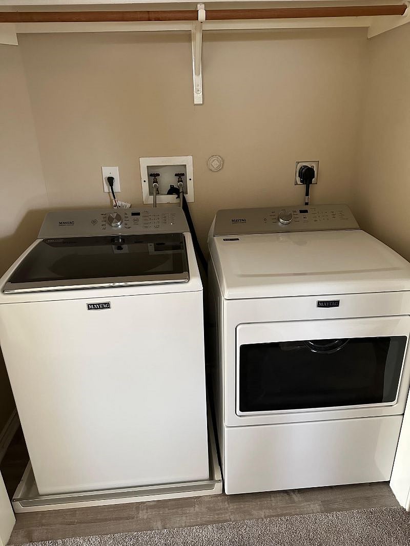 Furnished Finder property 572133_1 photo 18
