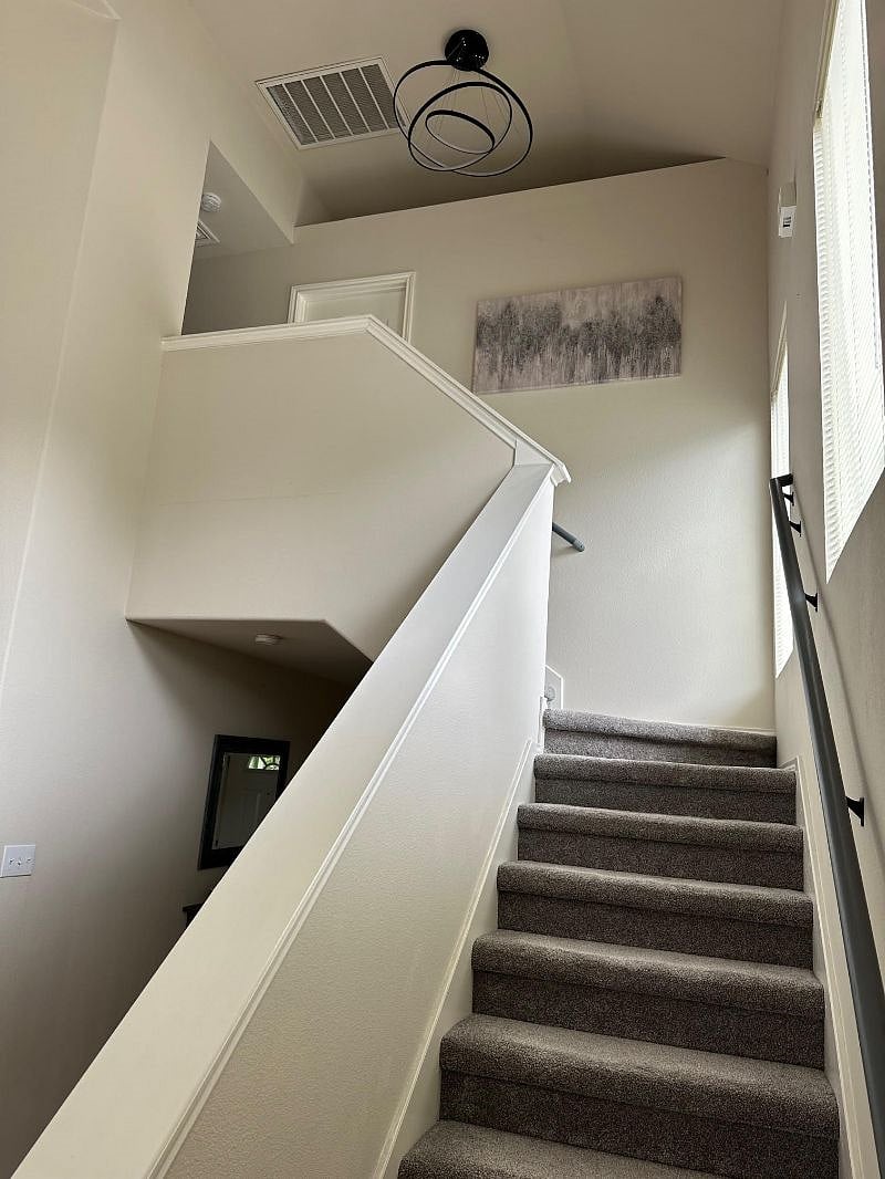 Furnished Finder property 572133_1 photo 8