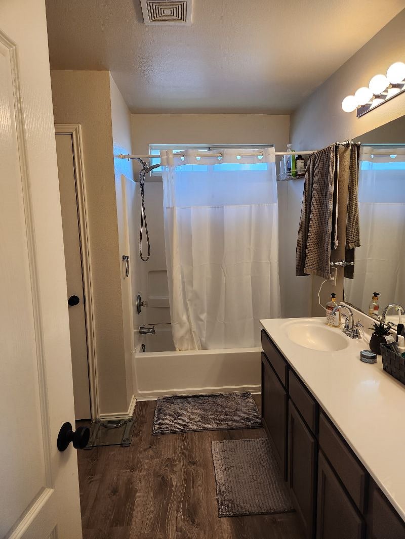 Furnished Finder property 572133_1 photo 15