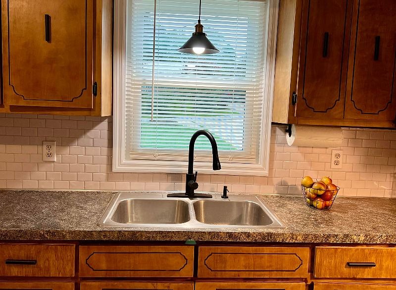 Furnished Finder property 572138_1 photo 6