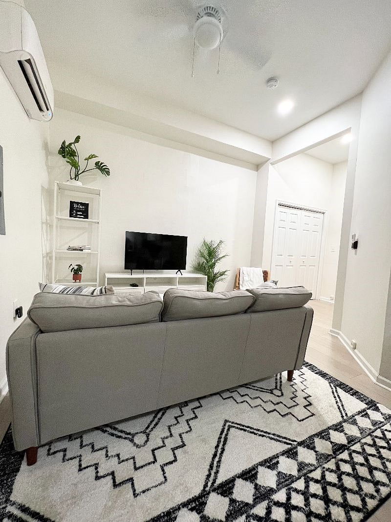 Furnished Finder property 572140_2 photo 13