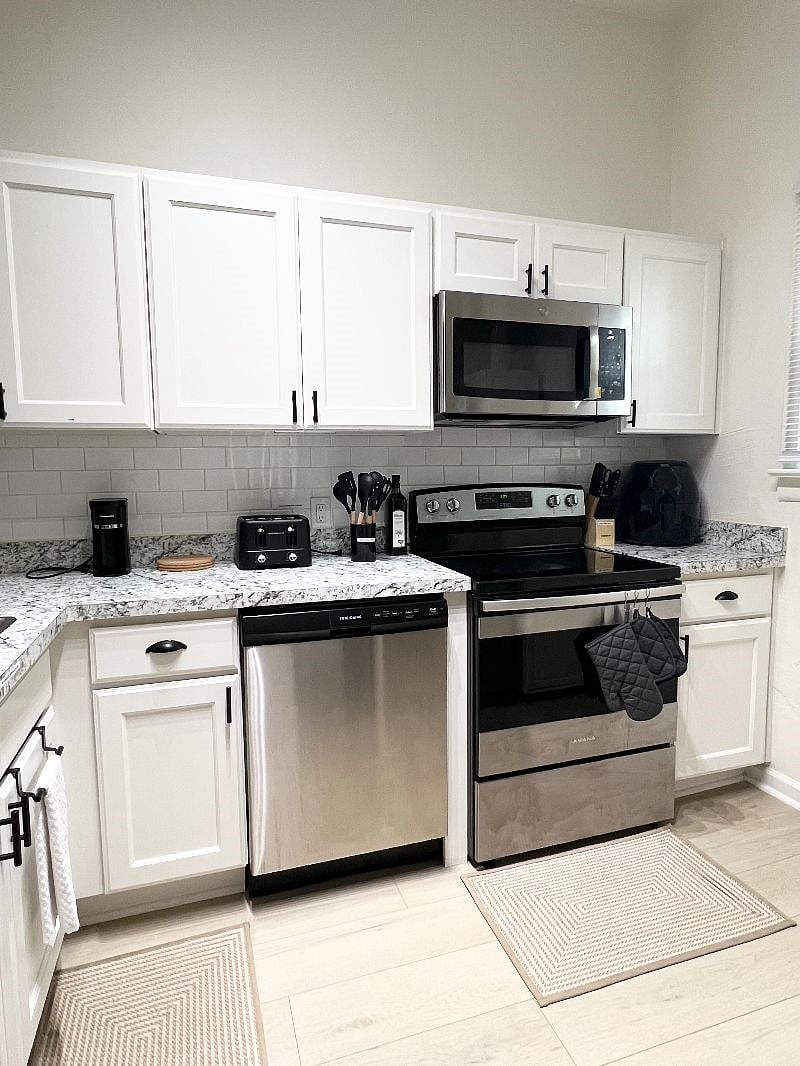 Furnished Finder property 572140_2 photo 7