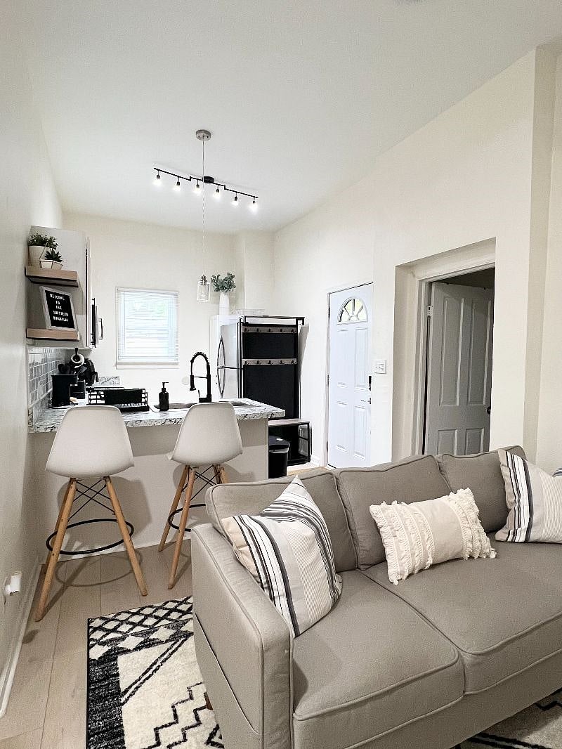 Furnished Finder property 572140_2 photo 9