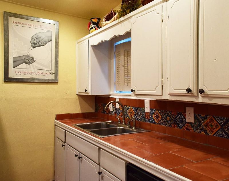 Furnished Finder property 572141_1 photo 7