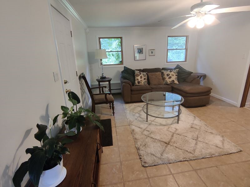 Furnished Finder property 572148_1 photo 4
