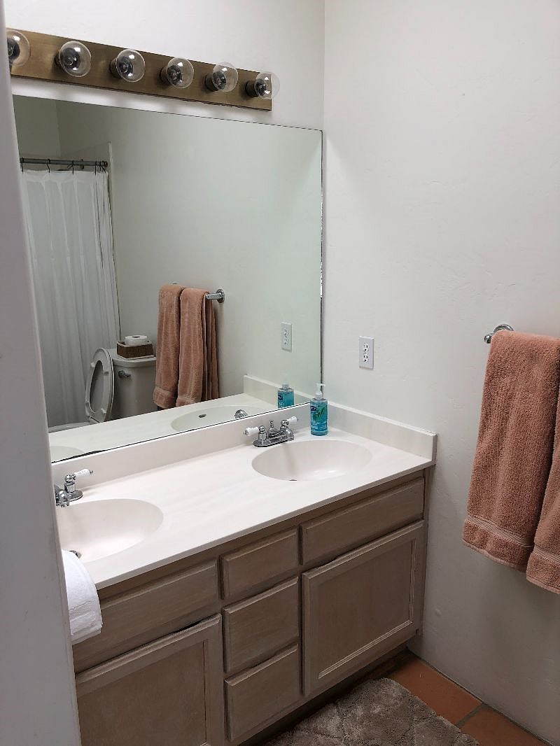 Furnished Finder property 572151_1 photo 15