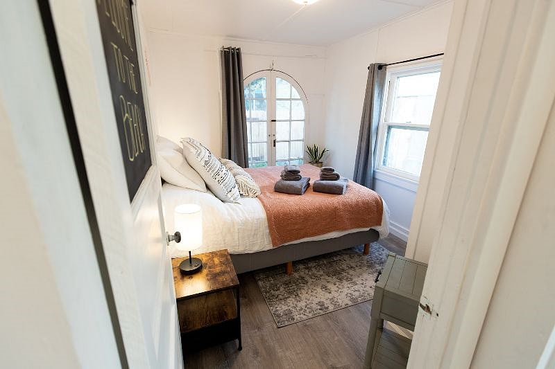 Furnished Finder property 572166_1 photo 10