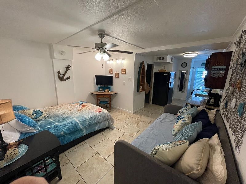 Furnished Finder property 572183_1 photo 4