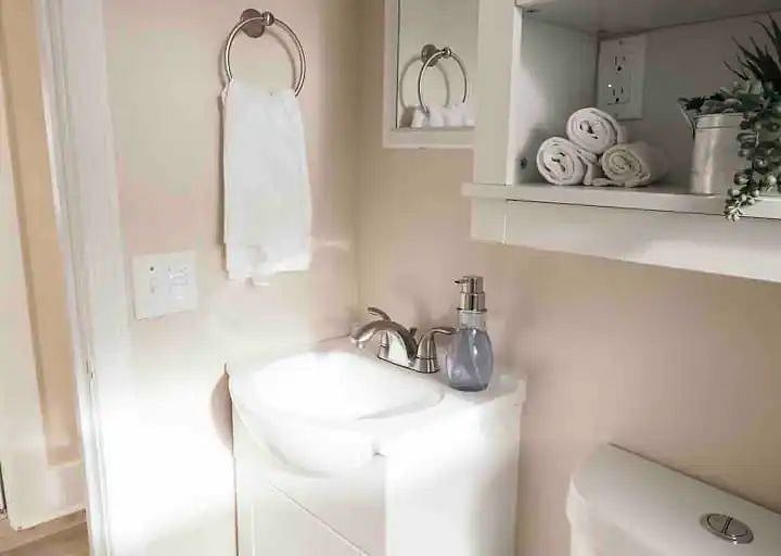 Furnished Finder property 572204_1 photo 14