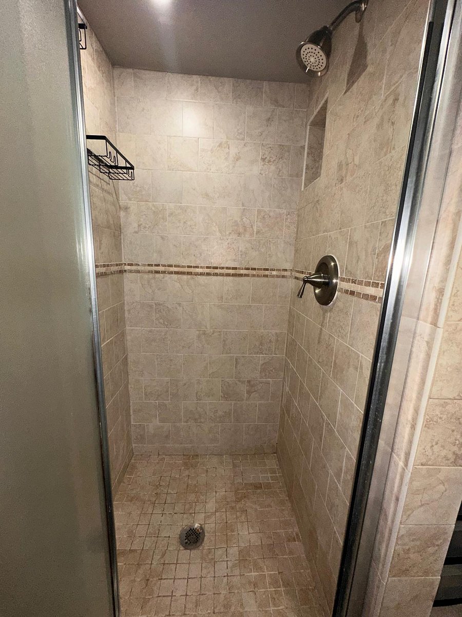 Furnished Finder property 572250_1 photo 14