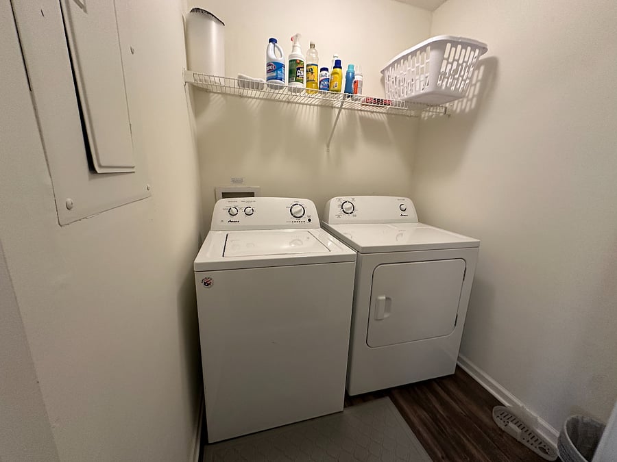 Furnished Finder property 572260_1 photo 15