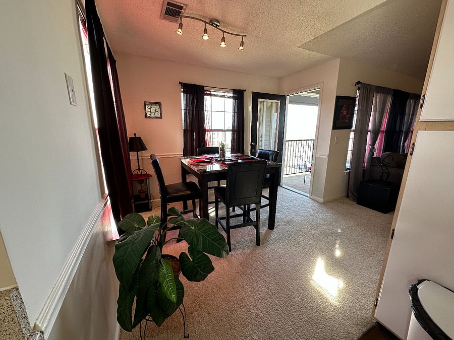 Furnished Finder property 572260_1 photo 14