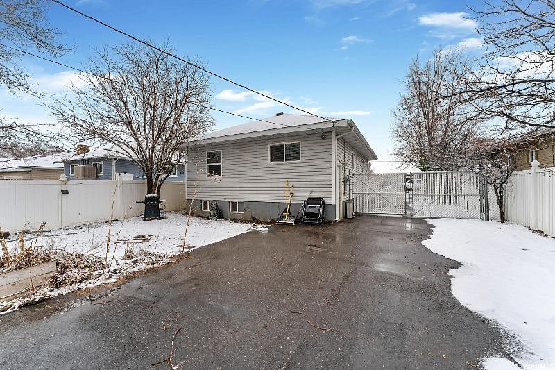 Furnished Finder property 572292_1 photo 21