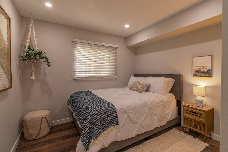 Furnished Finder property 572331_1 photo 9