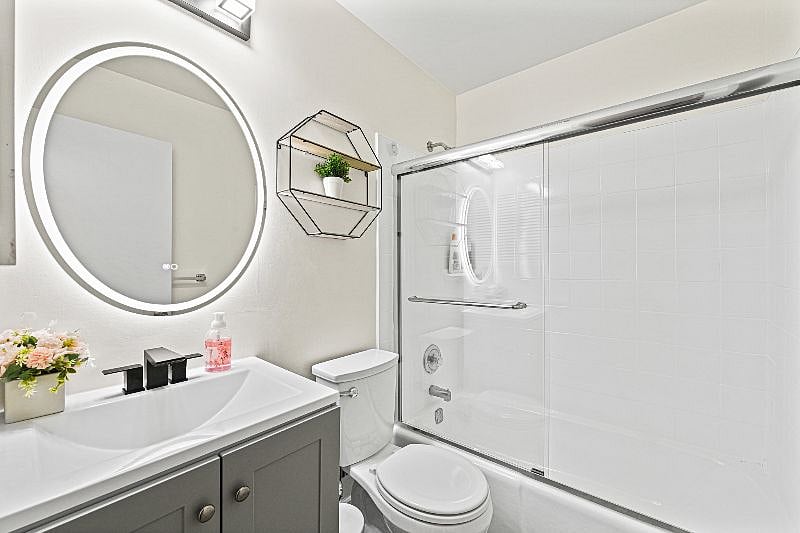 Furnished Finder property 572340_1 photo 8