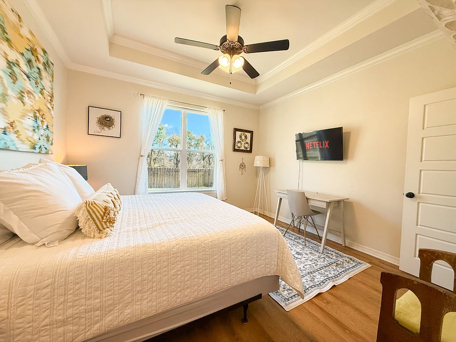Furnished Finder property 572351_1 photo 15