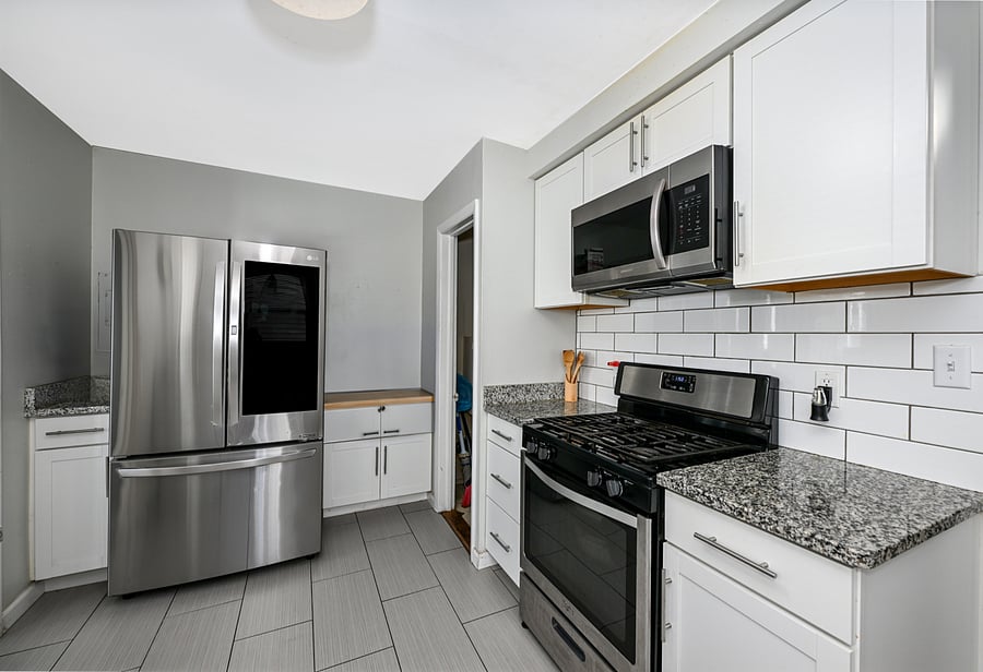 Furnished Finder property 572359_1 photo 13
