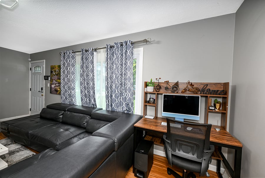 Furnished Finder property 572359_1 photo 10