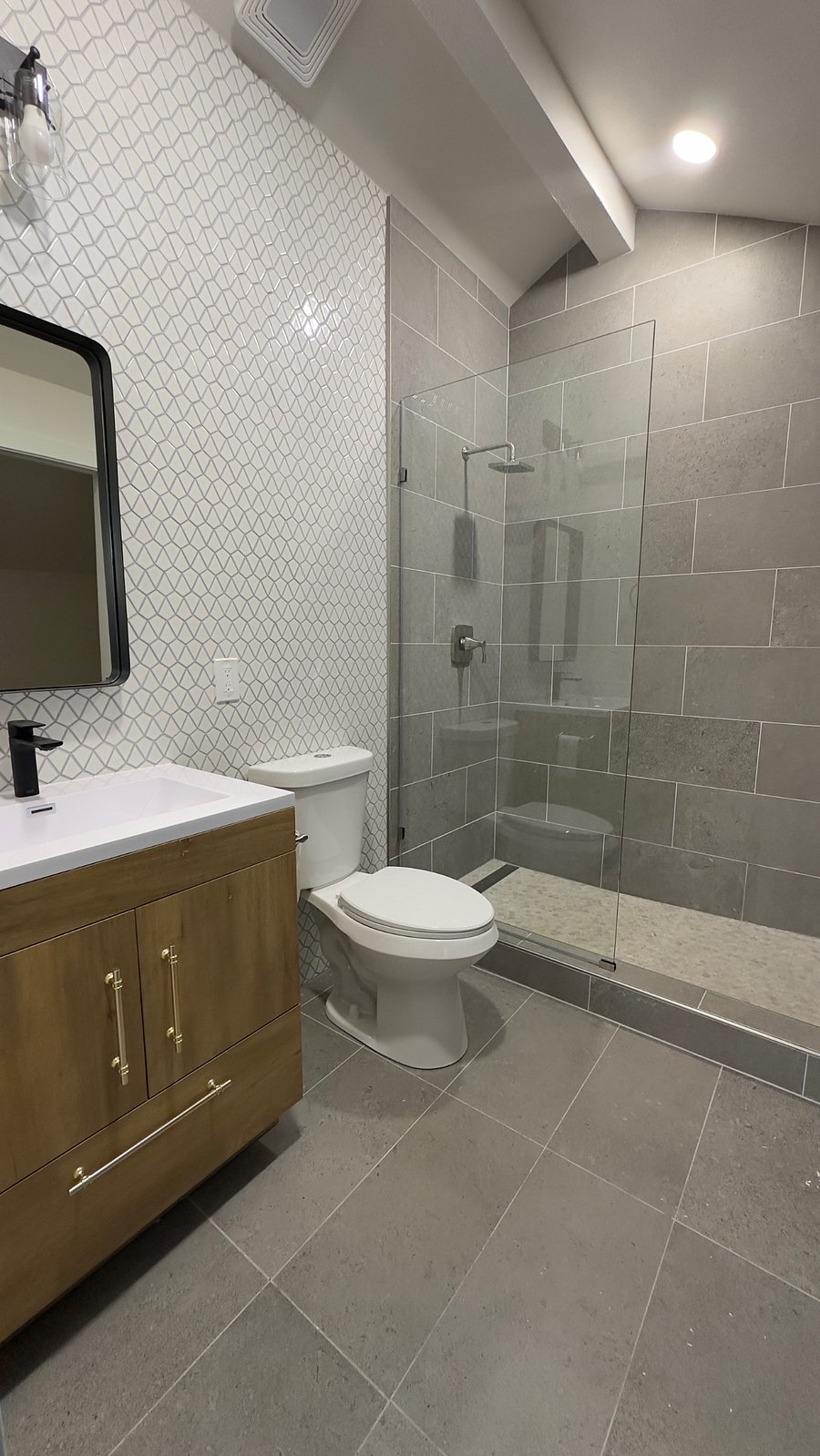 Furnished Finder property 572365_1 photo 41