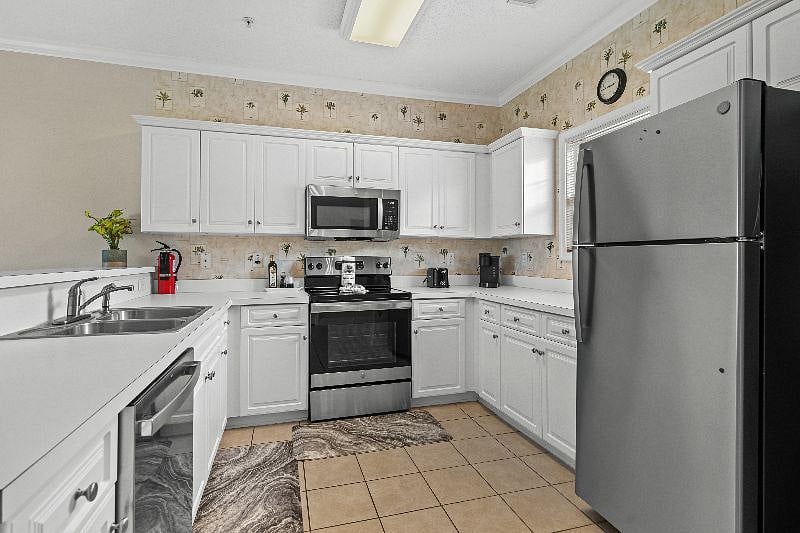 Furnished Finder property 572400_1 photo 4