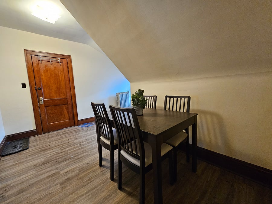 Furnished Finder property 572431_2 photo 3