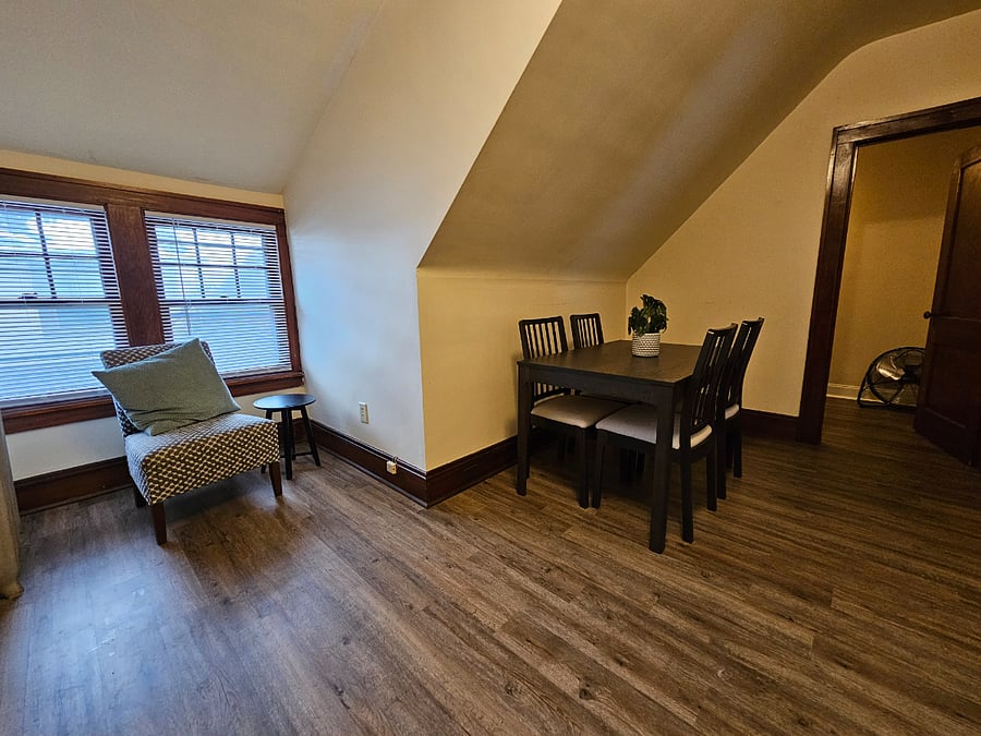Furnished Finder property 572431_2 photo 2