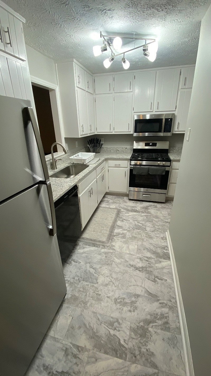 Furnished Finder property 572432_1 photo 6