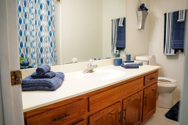 Furnished Finder property 572433_1 photo 24