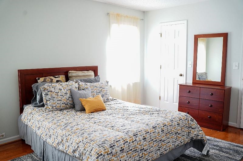Furnished Finder property 572433_1 photo 13