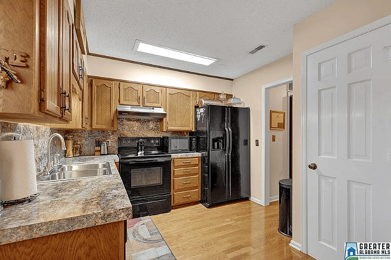 Furnished Finder property 572433_1 photo 7
